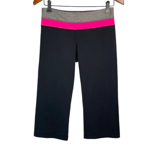 Lululemon Retro Reversible Groove Crop Leggings Black Raspberry Heather Luon 6 - Picture 2 of 15